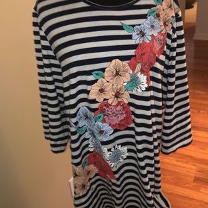 Blair Floral Striped Tunic Size L